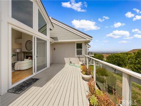 2  Saros  70 , Irvine, CA