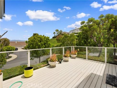 2  Saros  70 , Irvine, CA