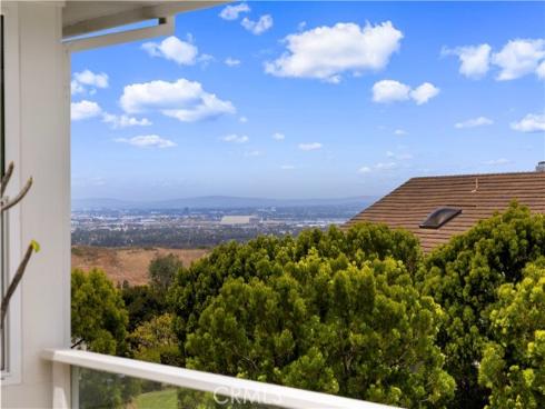 2  Saros  70 , Irvine, CA