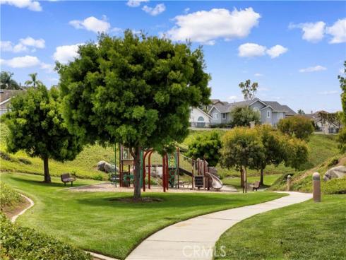 2  Saros  70 , Irvine, CA