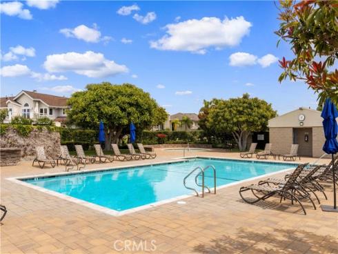 2  Saros  70 , Irvine, CA