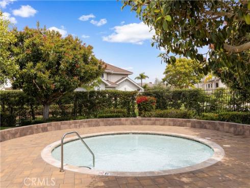 2  Saros  70 , Irvine, CA