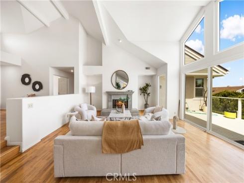 2  Saros  70 , Irvine, CA