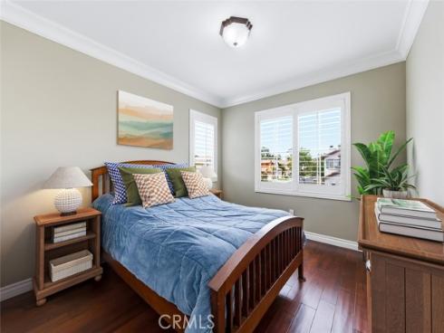 46  Ohio  , Irvine, CA