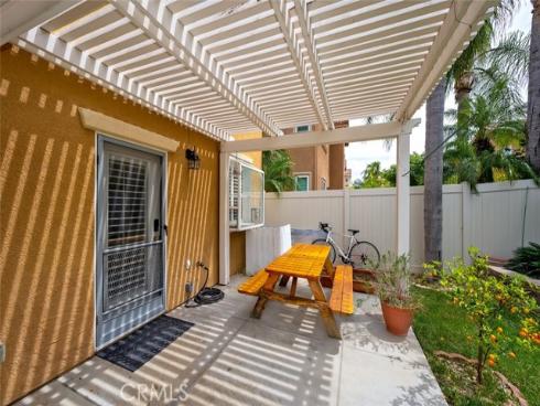 46  Ohio  , Irvine, CA