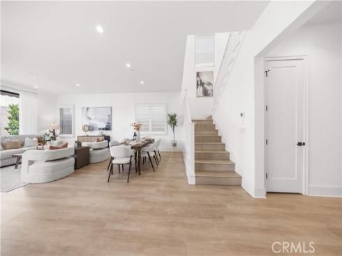 217  Piazza  , Irvine, CA