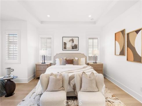 217  Piazza  , Irvine, CA