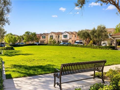 217  Piazza  , Irvine, CA