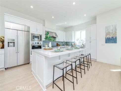 414  Treble  , Irvine, CA