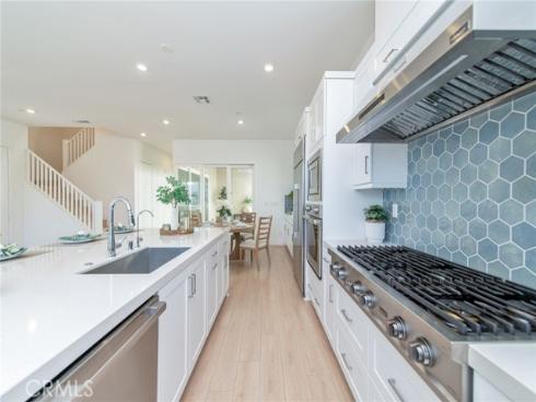 414  Treble  , Irvine, CA