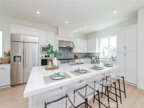 414  Treble  , Irvine, CA