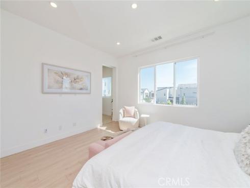 414  Treble  , Irvine, CA