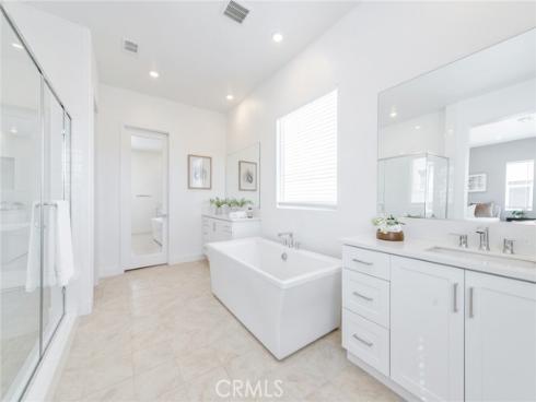 414  Treble  , Irvine, CA