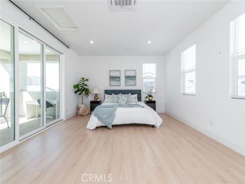 414  Treble  , Irvine, CA