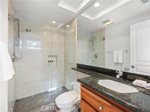 25  Lakeview  60 , Irvine, CA