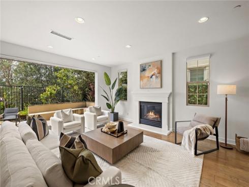 122  Catalonia  , Irvine, CA