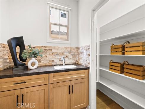 122  Catalonia  , Irvine, CA