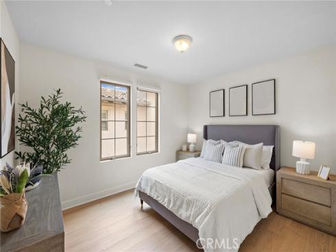 122  Catalonia  , Irvine, CA