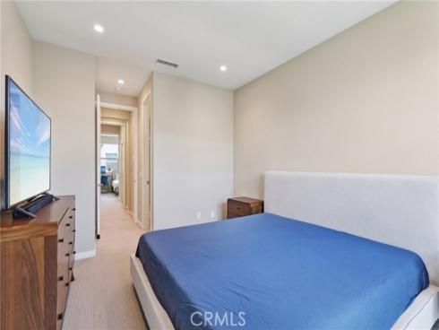 302  Placemark  , Irvine, CA