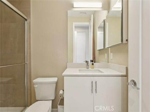 302  Placemark  , Irvine, CA