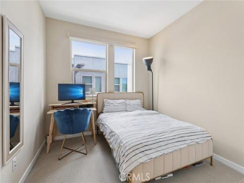 302  Placemark  , Irvine, CA