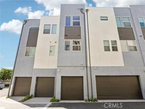 302  Placemark  , Irvine, CA