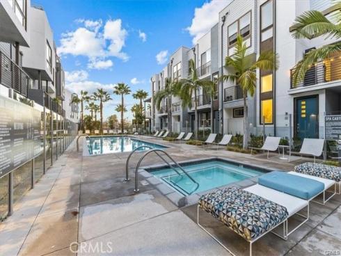 302  Placemark  , Irvine, CA