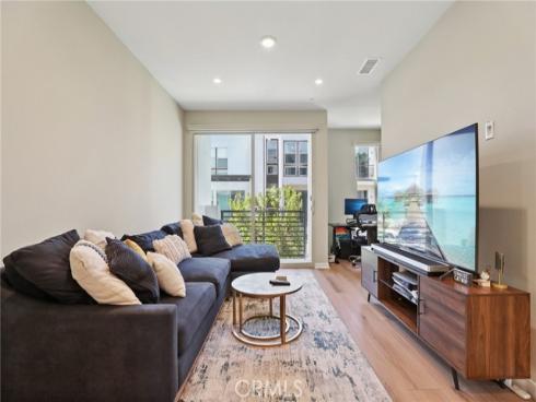 302  Placemark  , Irvine, CA