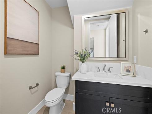 77  Pelican  , Irvine, CA