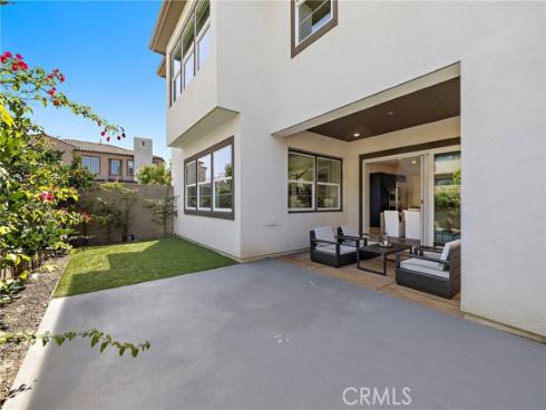 77  Pelican  , Irvine, CA