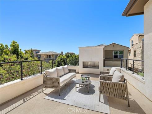 77  Pelican  , Irvine, CA