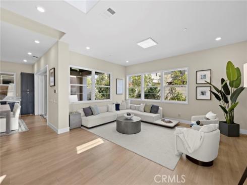 77  Pelican  , Irvine, CA