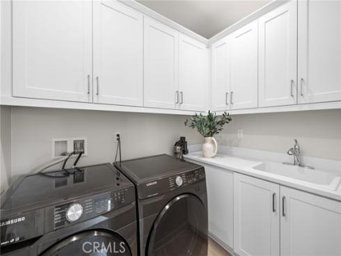 102  Pattern  , Irvine, CA