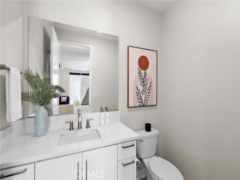 102  Pattern  , Irvine, CA