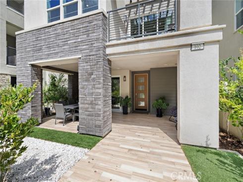 102  Pattern  , Irvine, CA