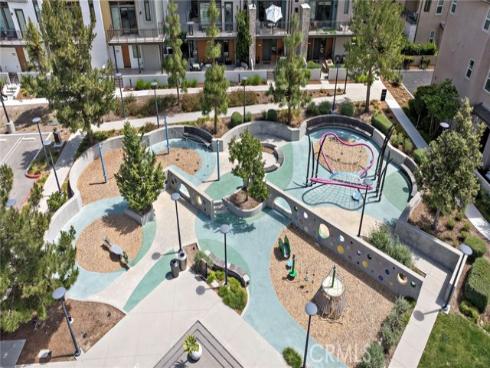 102  Pattern  , Irvine, CA