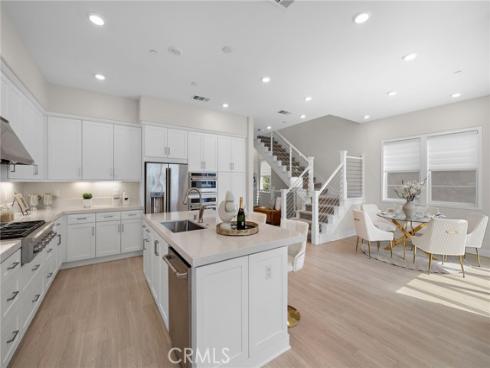 102  Pattern  , Irvine, CA