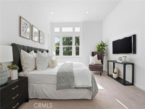 136  Acamar  , Irvine, CA