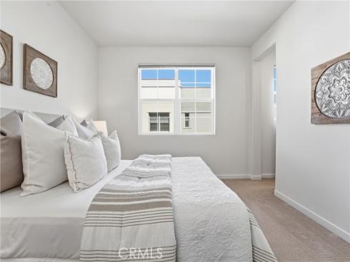 136  Acamar  , Irvine, CA