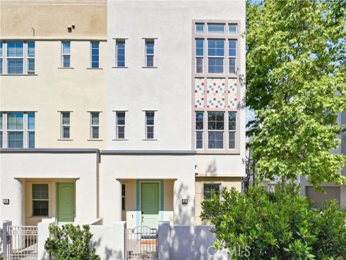 136  Acamar  , Irvine, CA