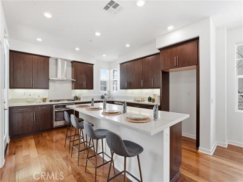 136  Acamar  , Irvine, CA