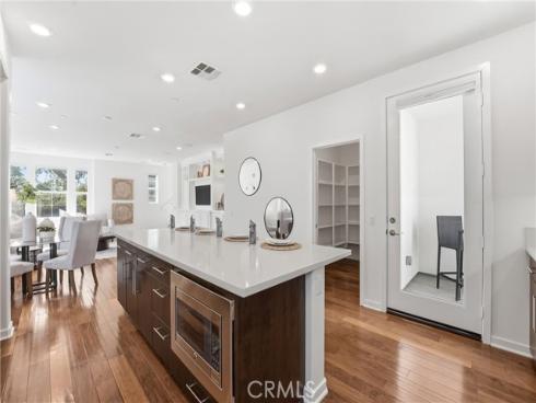 136  Acamar  , Irvine, CA