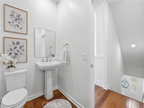 136  Acamar  , Irvine, CA