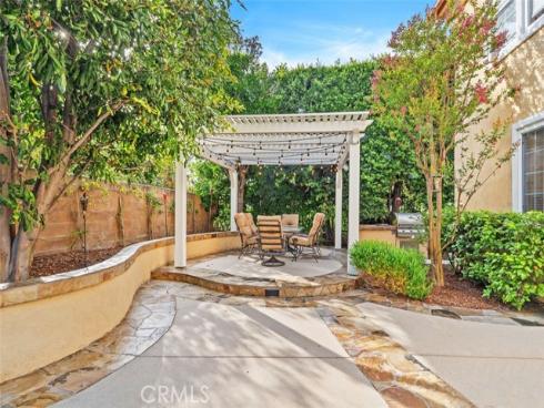 36  Walnut Creek  , Irvine, CA