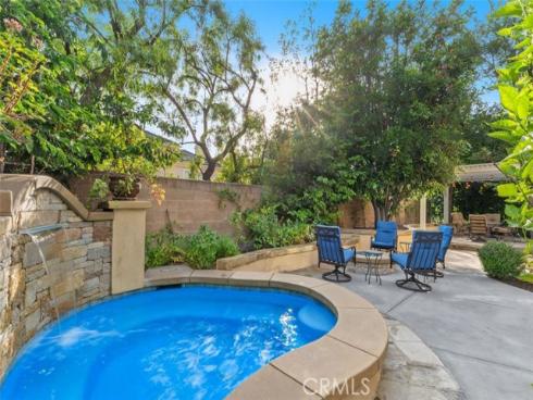 36  Walnut Creek  , Irvine, CA