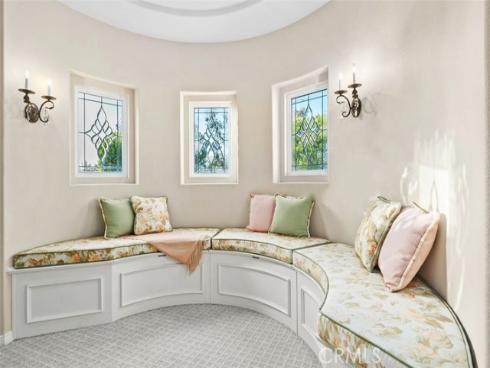 36  Walnut Creek  , Irvine, CA