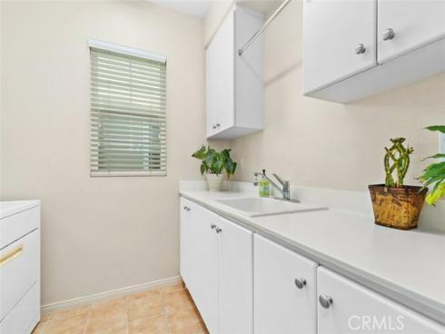 36  Walnut Creek  , Irvine, CA