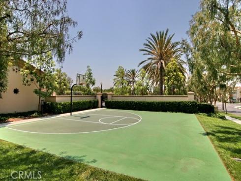 36  Walnut Creek  , Irvine, CA