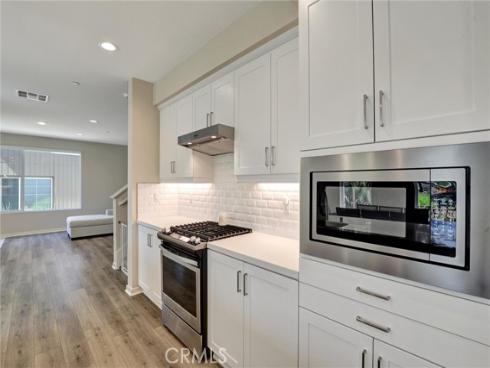 176  Novel  , Irvine, CA