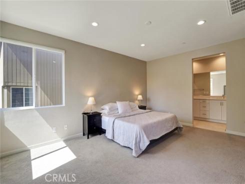 176  Novel  , Irvine, CA